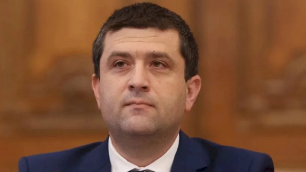 Ministrul Radu Miruță suspendă scumpirea biletelor de metrou pentru 60 de zile