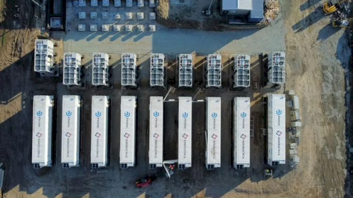 Bolojan nu va aproba bugetul Hidroelectrica dacă directoratul nu-și asumă în scris intalarea de baterii cu o capacitate de 1.500 MWh