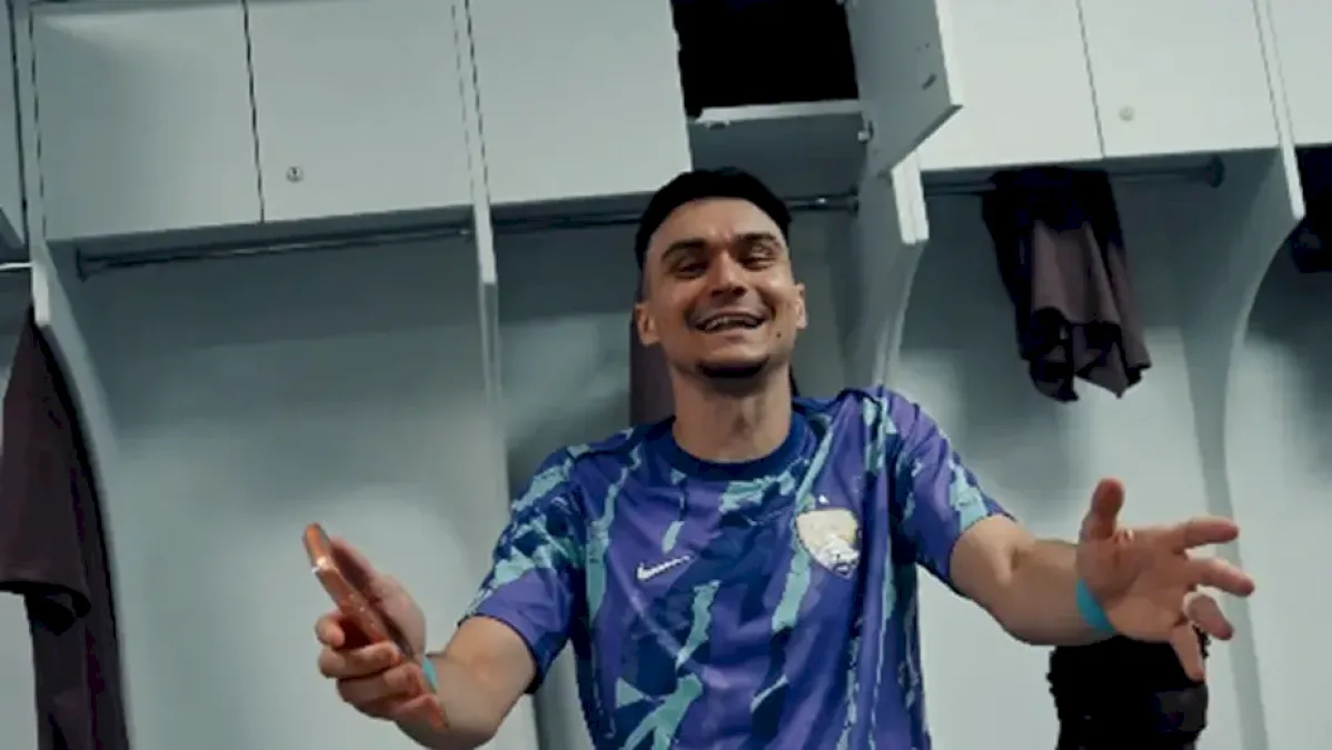 Cum a sărbătorit Adrian Șut titlul cu cucerit cu Al-Ain în Emiratele Arabe. L-a imitat pe Cristi Chivu. Video