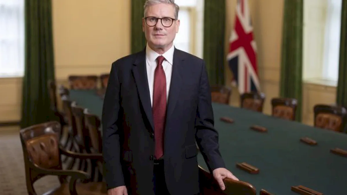 Premierul britanic afirmă că guvernul său este un proiect pe 10 ani, în pofida apelurilor la demisie