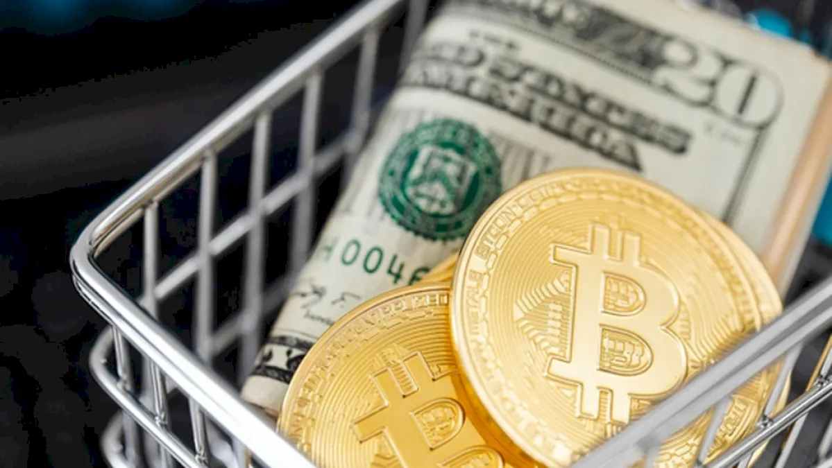 Cine câștigă bătălia bitcoin? SUA își fac rezervă strategică de criptomonede, UE mai mult reglementează și ezită să lanseze euro digital