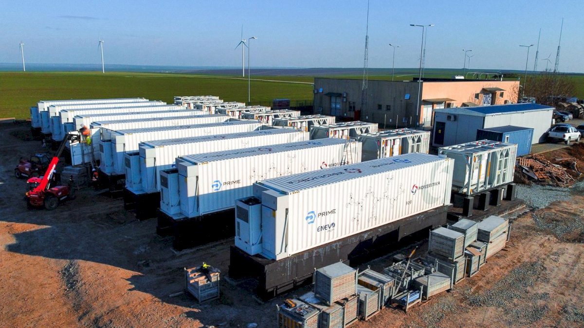 Noi proiecte de baterii de stocare a energiei electrice, anunțate de Hidroelectrica. 170 MW, dar cu stocare de 4 ore