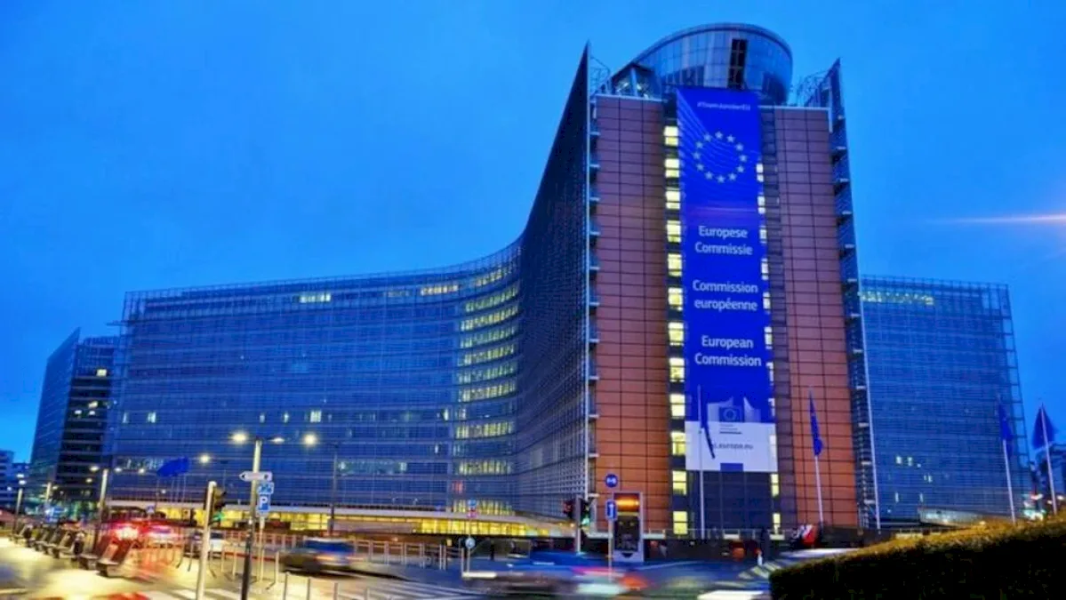 Comisia Europeană a prezentat un plan pentru asigurarea aprovizionării cu îngrășăminte a fermierilor