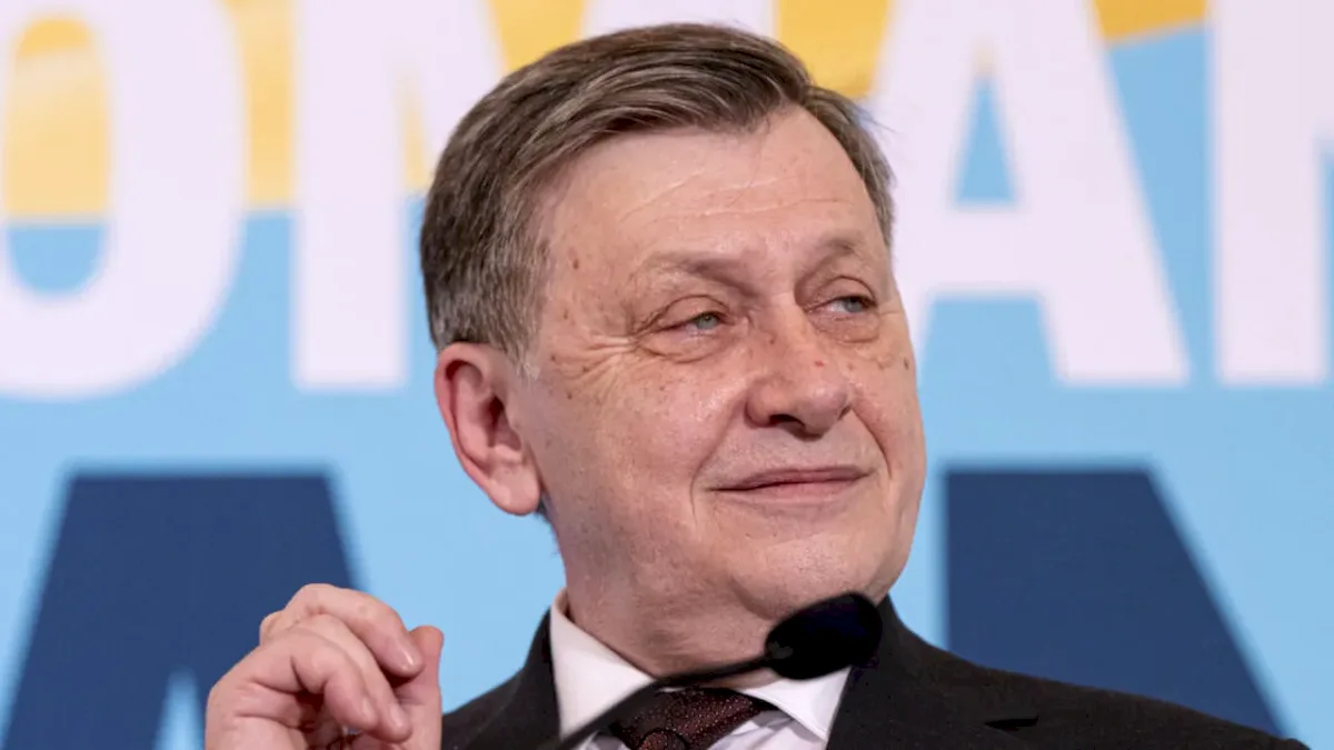 Crin Antonescu: O să începeți să-l regretați pe Iohannis / Acum greu mai deosebești pesediștii de peneliști