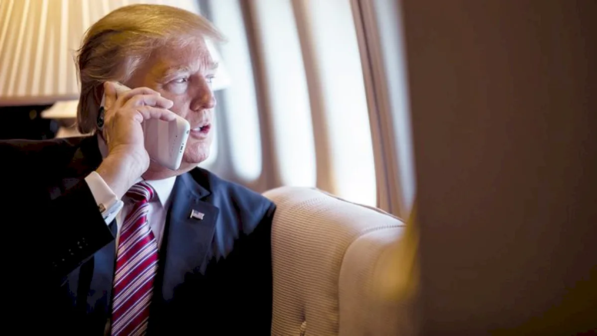 Trump afirmă că oscilează între un acord cu Iranul şi reluarea războiului
