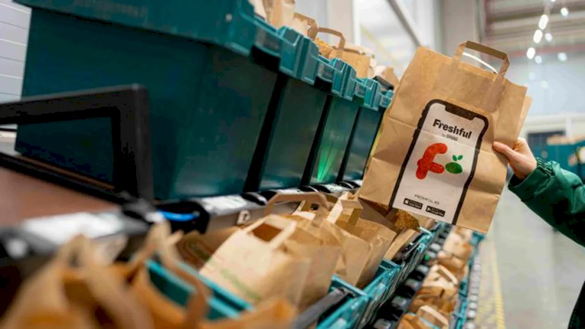 Freshful intră în platforma Glovo. Supermarketul online va livra în 30 de minute din cinci dark store-uri