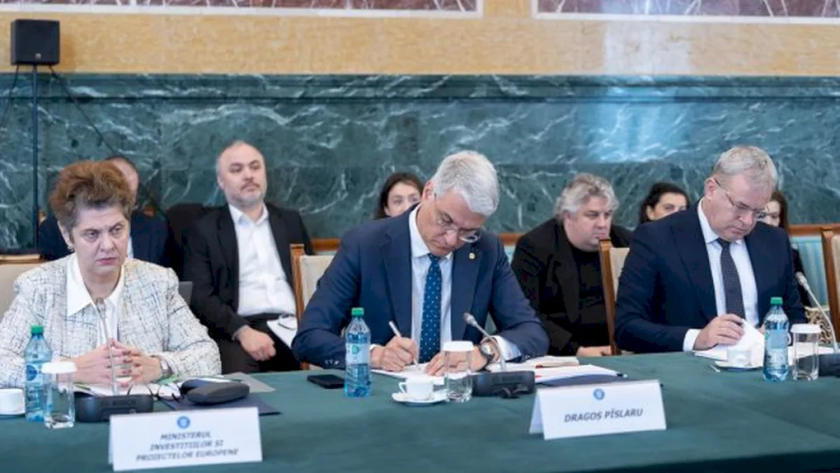 Ministrul Muncii Dragoș Pîslaru propune o indemnizație de dirigenție în sumă fixă