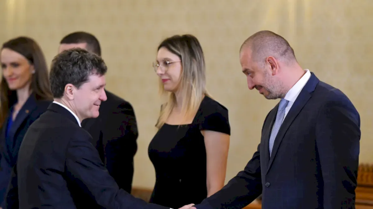 Mihaiu: USR nu sprijină guvern cu PSD controlând secretari și prefecți