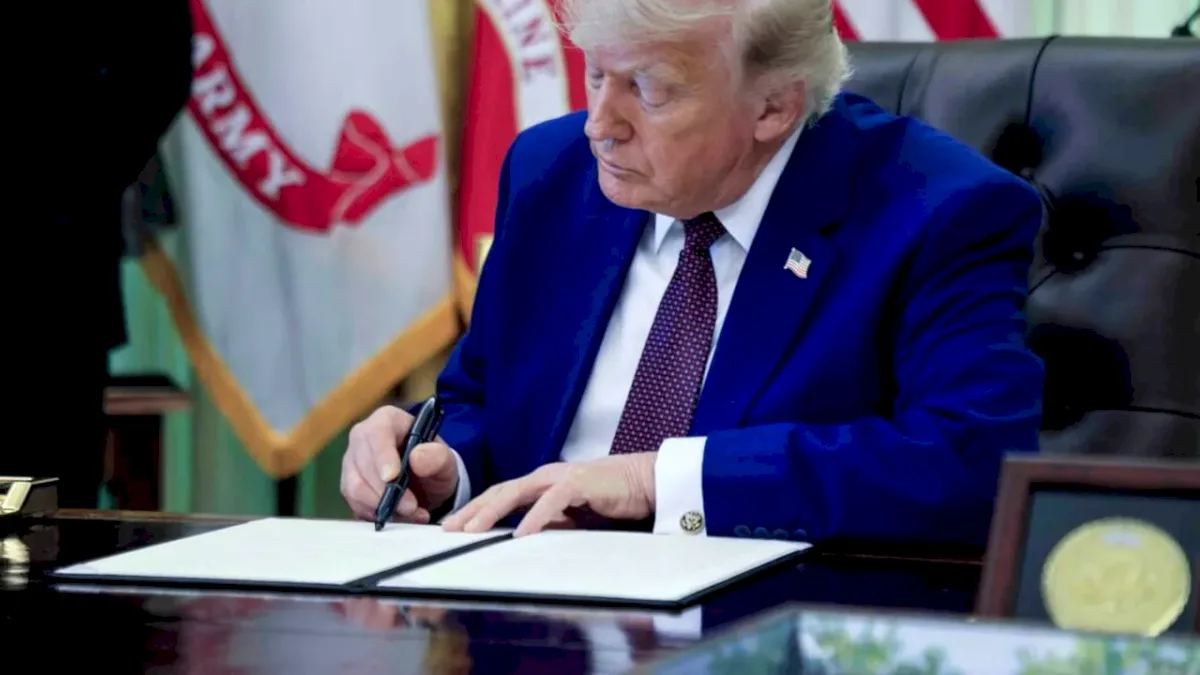 Trump lansează un nou pachet de finanțare pentru măsuri anti-imigrație