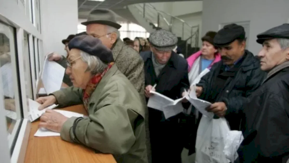 Cât este pensia medie în România şi câţi pensionari sunt în ţara noastră  date INS T1 2026