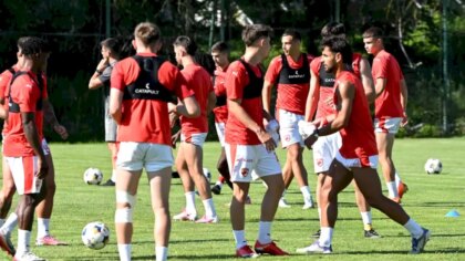Un jucător al Dinamo a semnat cu un club din SuperLiga