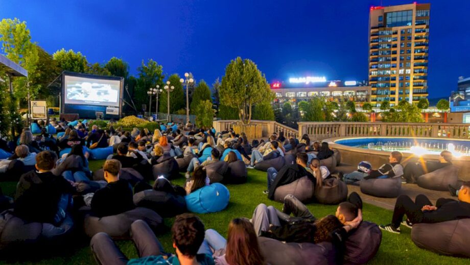 Weekend cu activități pentru familie la Palas: cinema, festival și teatru