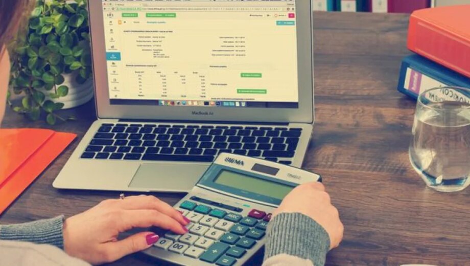 Schimbări fiscale de la 1 iulie: salariul minim crește, punctul-amendă se majorează