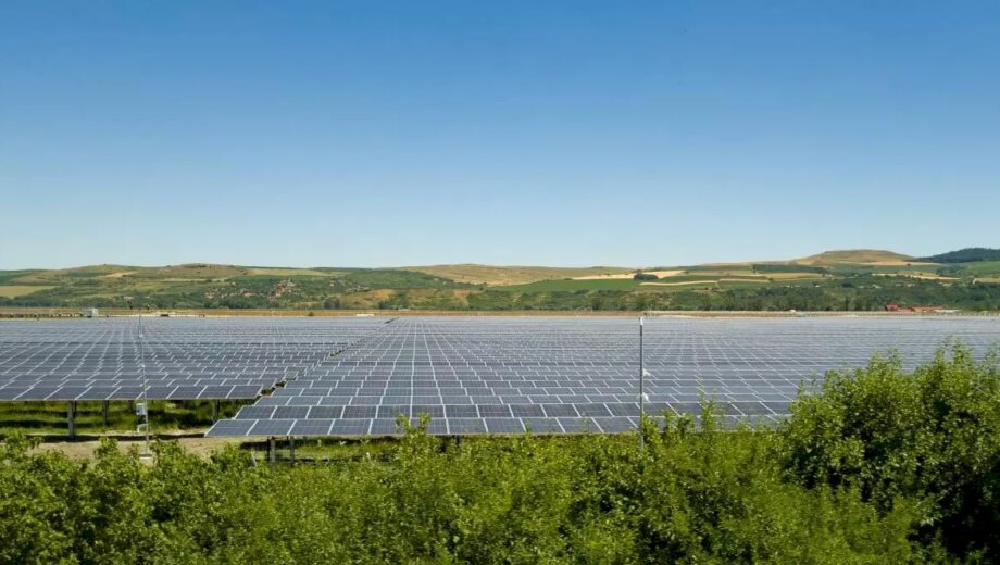 Investiție de 460 milioane euro pentru parc solar hibrid la Ogrezeni, România