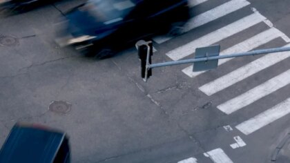 Poliția din Iași a sanctionat pietoni care traversau neregulamentar strada