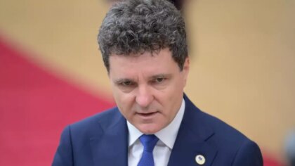 Nicușor Dan vrea un nou guvern până marți după neasigurarea sprijinului pentru Eugen Tomac