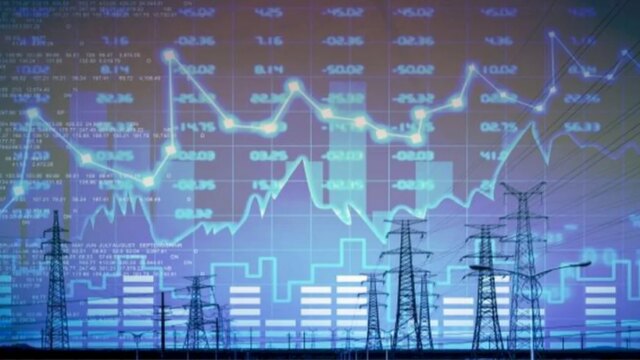 Prețul energiei electrice pe piața spot din România a crescut cu 50% față de iunie 2022