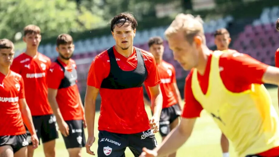Detalii despre transferurile de la Dinamo: Pascual, Bellaarouch și Hintsa