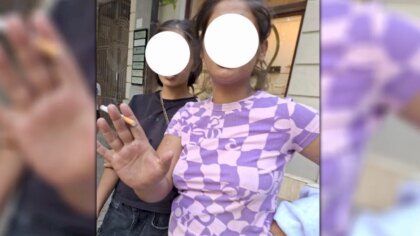 Două tinere din Iași au fost surprinse luând băuturi și țigări turiștilor de la terase