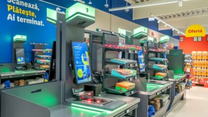 Casele self-check-out generează cu 33% mai multe pierderi decât cele cu personal