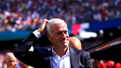 Didier Deschamps atinge un record de 48 de ani la selecția Franța după calificare