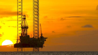 Consorțiu arab și american intenționează să preia activele Lukoil din Marea Neagră