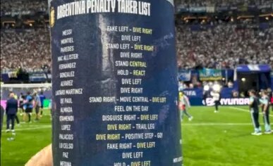 Sticla lui Pickford, conținutul și motivul pierderii, ajunsă la argentinieni