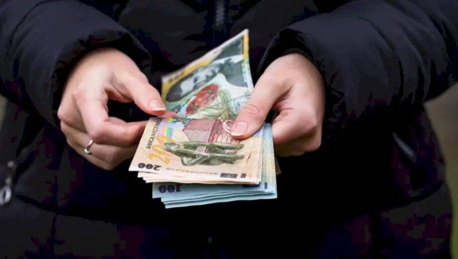Ajutorul de înmormântare în 2026 va fi actualizat după creșterea salariului minim
